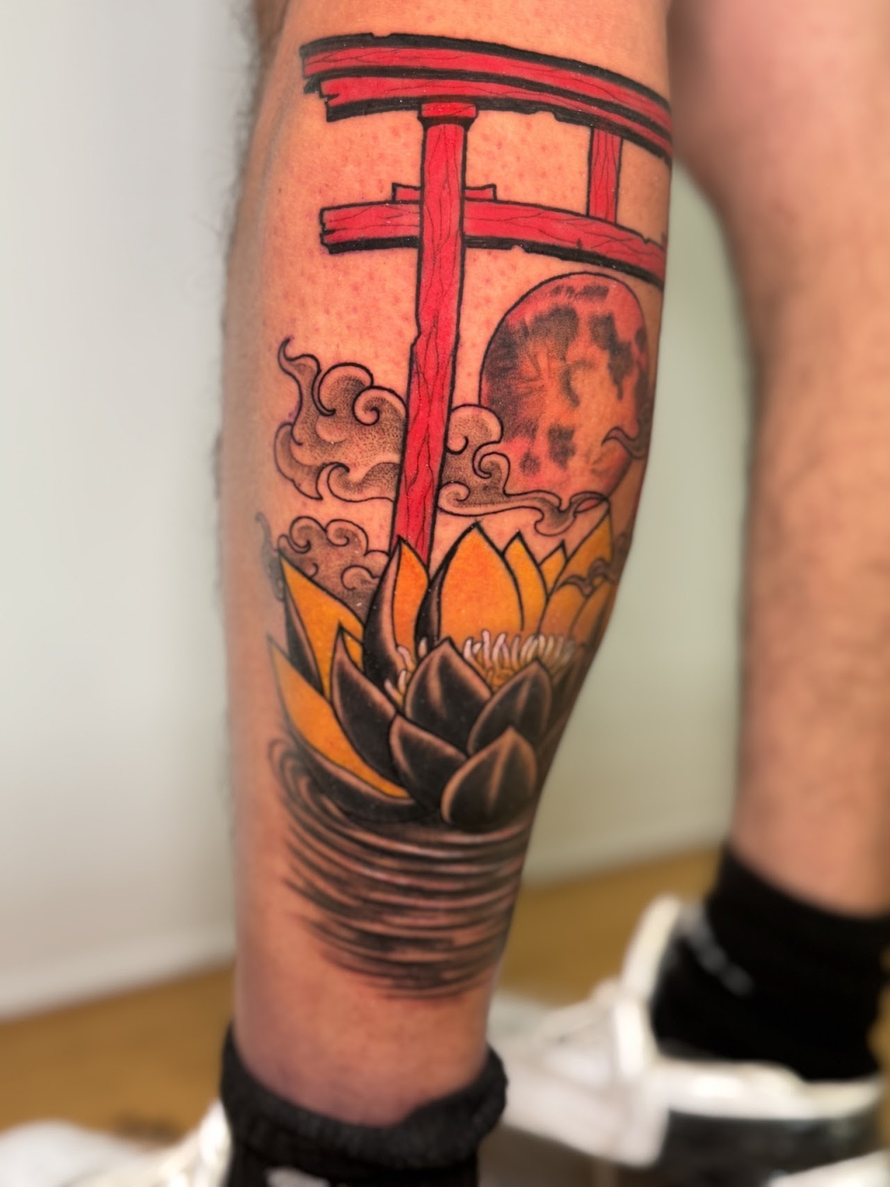 Japanese torii color tattoo Santiago Chile Caos Tattoo